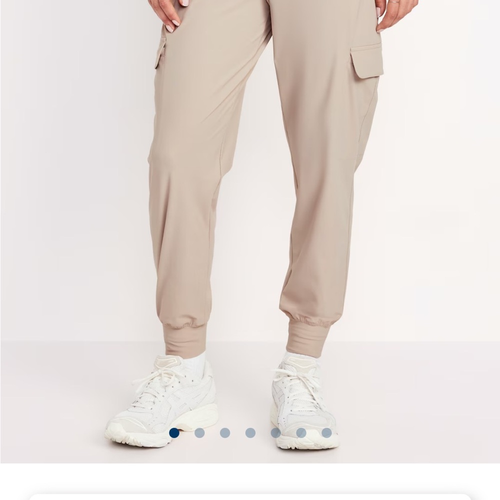 Old Navy High-Waisted SleekTech Cargo Joggers